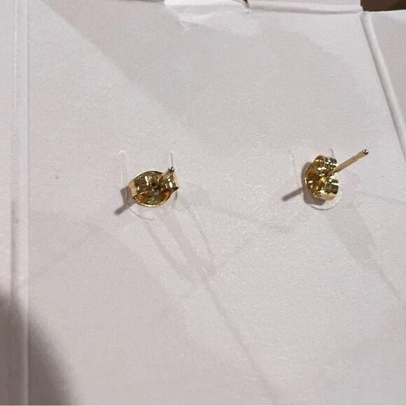 Harper Grace NIB heart earrings with 18k gold over sterling silver - Picture 4 of 4
